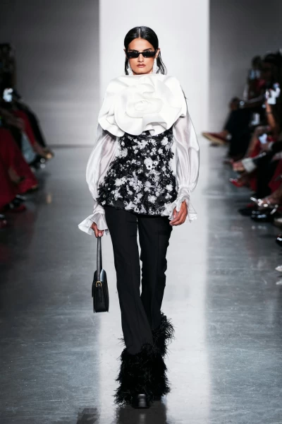 fashion-show 0068SIXDO NYFW foto KIENGCANTEAM.jpeg